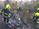 080324-Likvidace požáru nařezaného dřeva v zahrádkářské kolonii u ulice V. Kratochvíla v Kladně