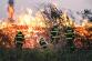 030-Požár hromady uskladněného dřeva v bývalém areálu Poldi Kladno.JPG