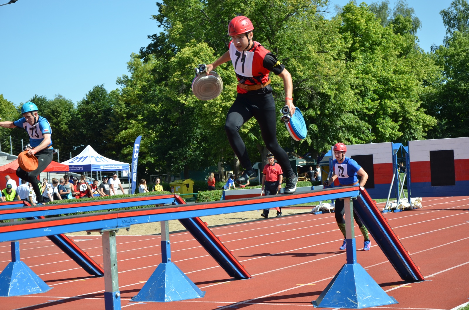 011 - Krajská soutěž v požárním sportu.JPG