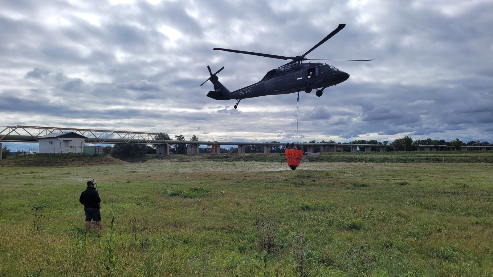 020-Výcvik s vrtulníkem Black Hawk.jpg