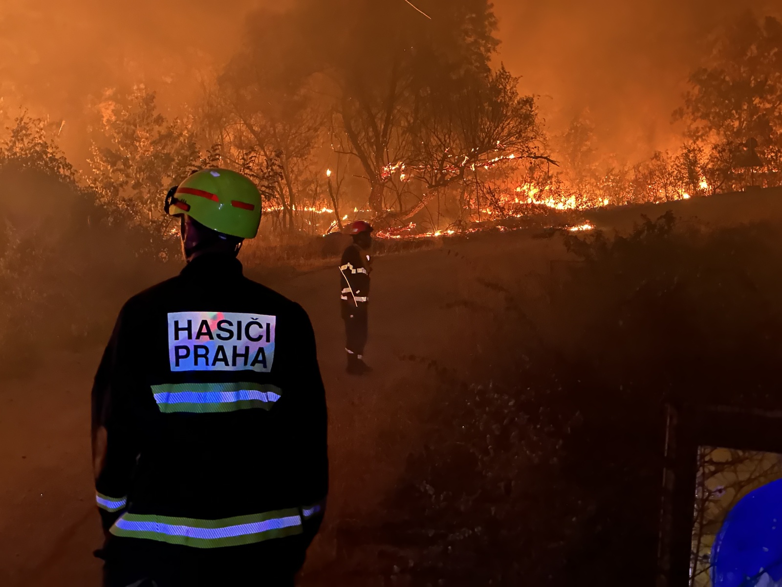 078-Pomoc českých hasičů při požárech v Řecku.JPG