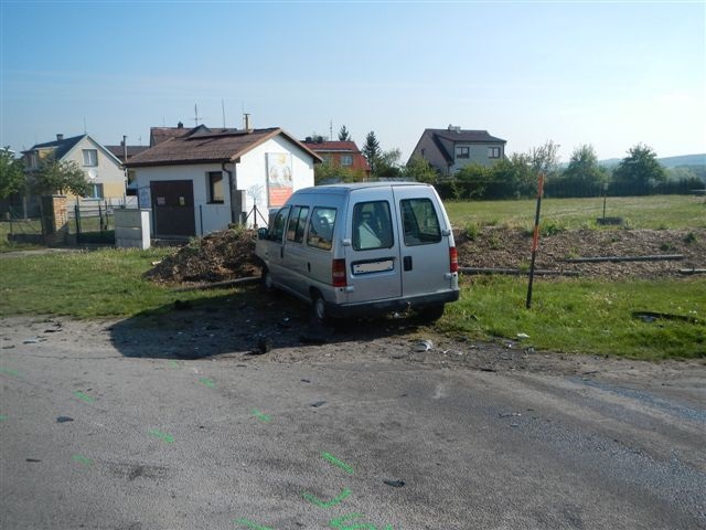 1 Dopravní nehoda, Roudné - 5. 5. 2014 (2).jpg