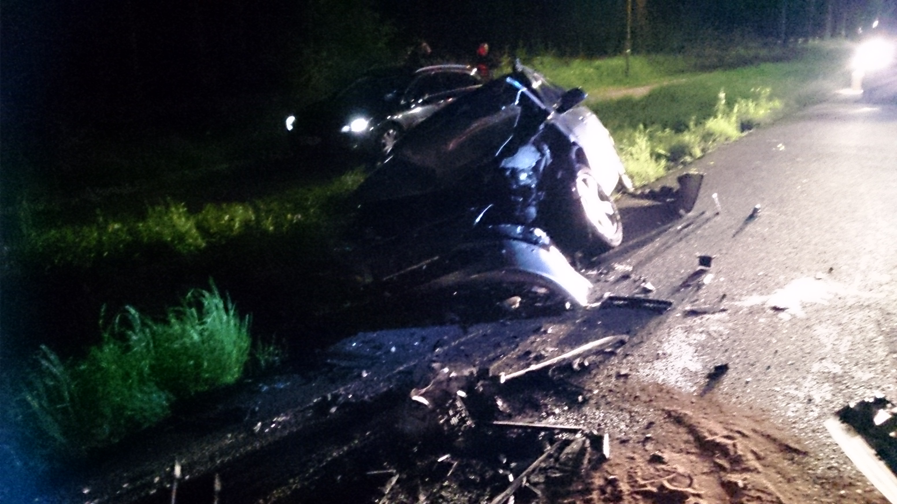 1 Dopravní nehoda 2 OA, Planá nad Lužnicí - 19. 5. 2014 (1).jpg