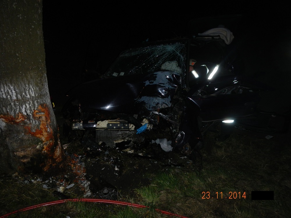 1 Dopravní nehoda OA, Všechov - 23. 11. 2014 (2).jpg