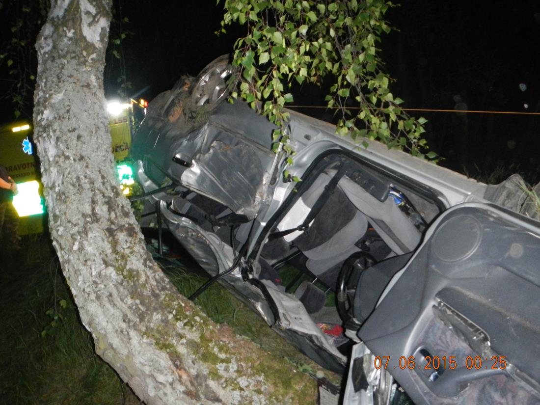 1 Nehoda OA, Čížkrajice - 6. 6. 2015 (3).JPG