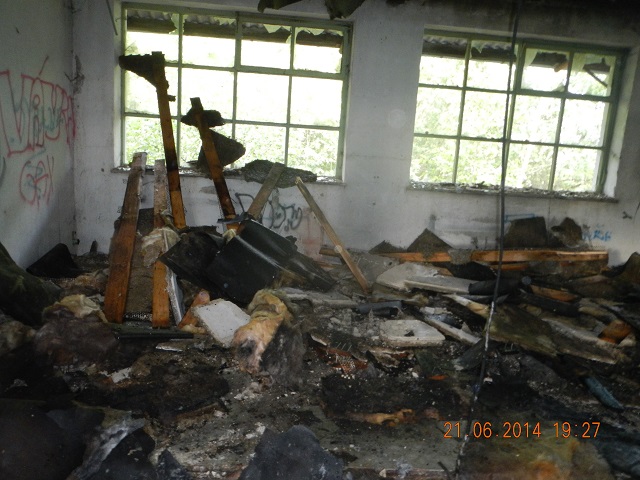 1 Požár opuštěné budovy, Trhové Sviny - 21. 6. 2014 (2).JPG