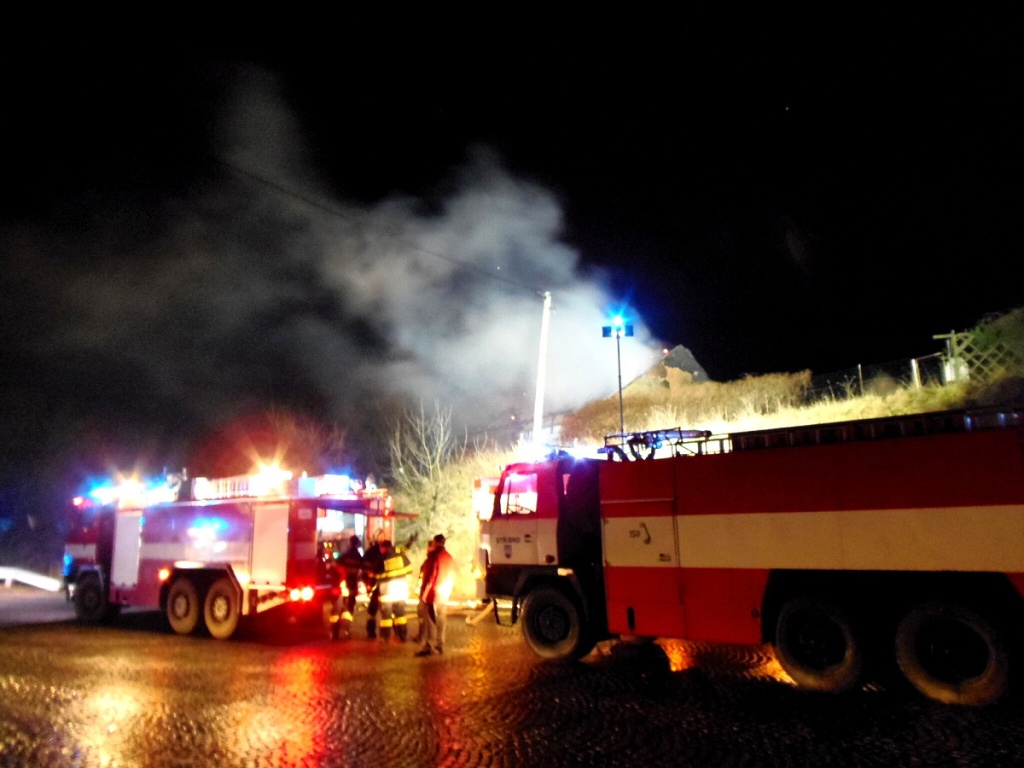 11.1.2014 foto/11.1.2014 požár stodoly Stříbro.jpg