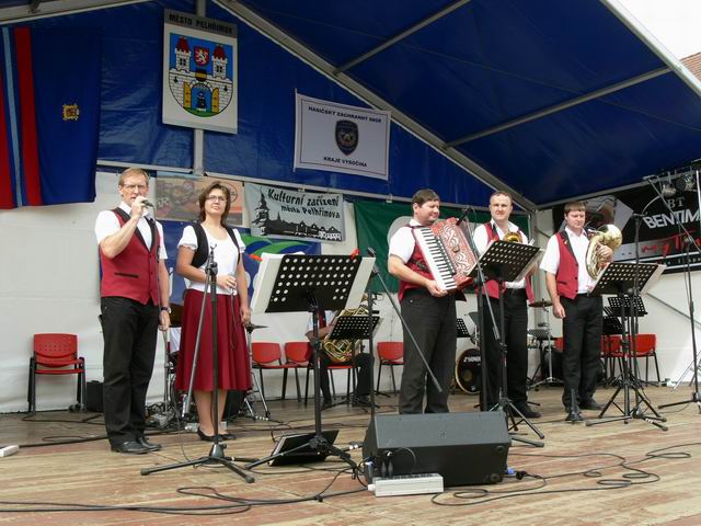 12. Celostátní hasičský festival dechových hudeb a dny záchranářů Pelhřimov 2012