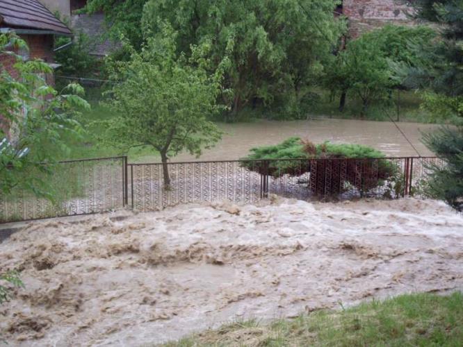 14-05-27 Lokální záplavy Rychnovsko (1).jpg