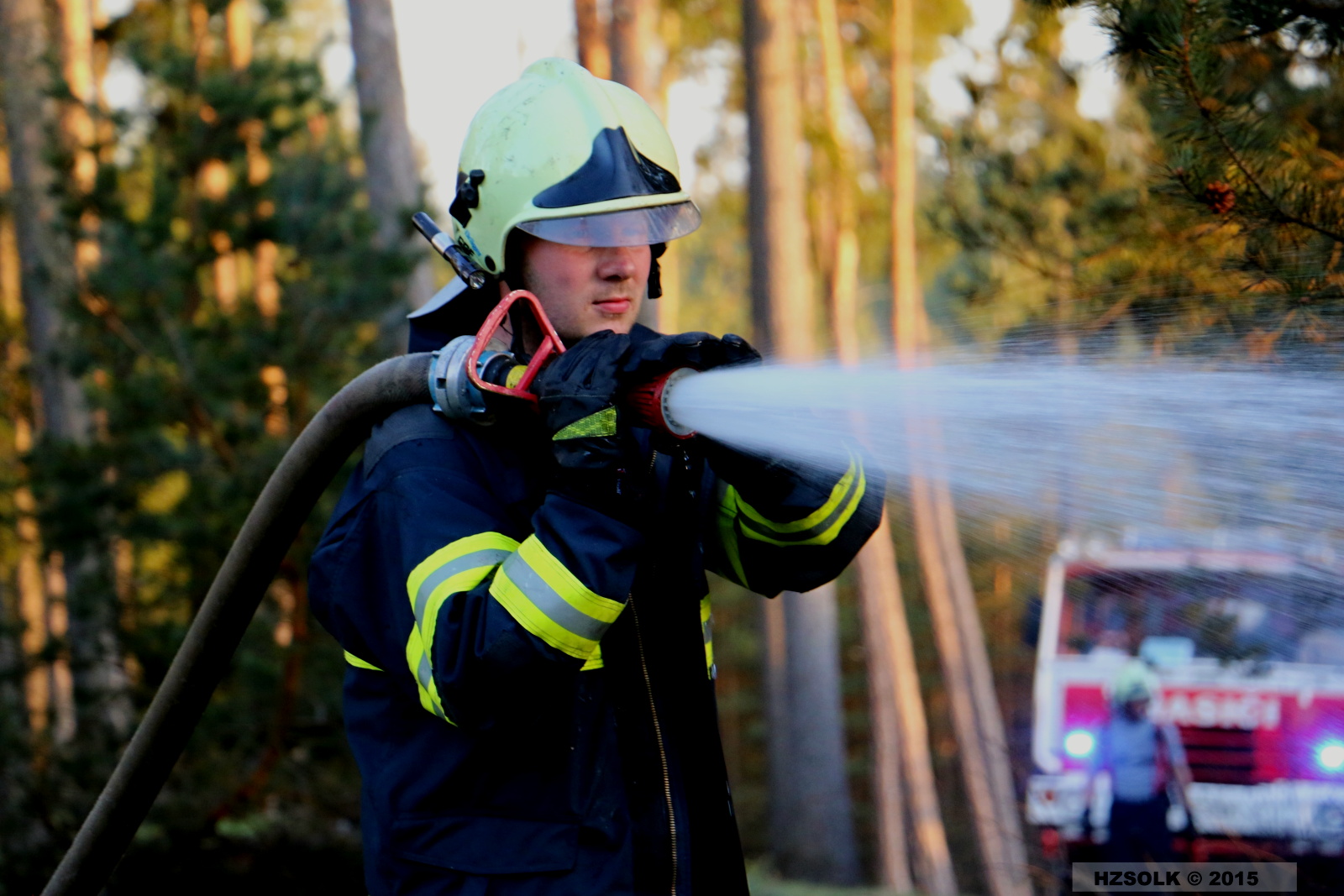 15 21-4-2015 Požár lesa Náměšť na Hané (40).JPG