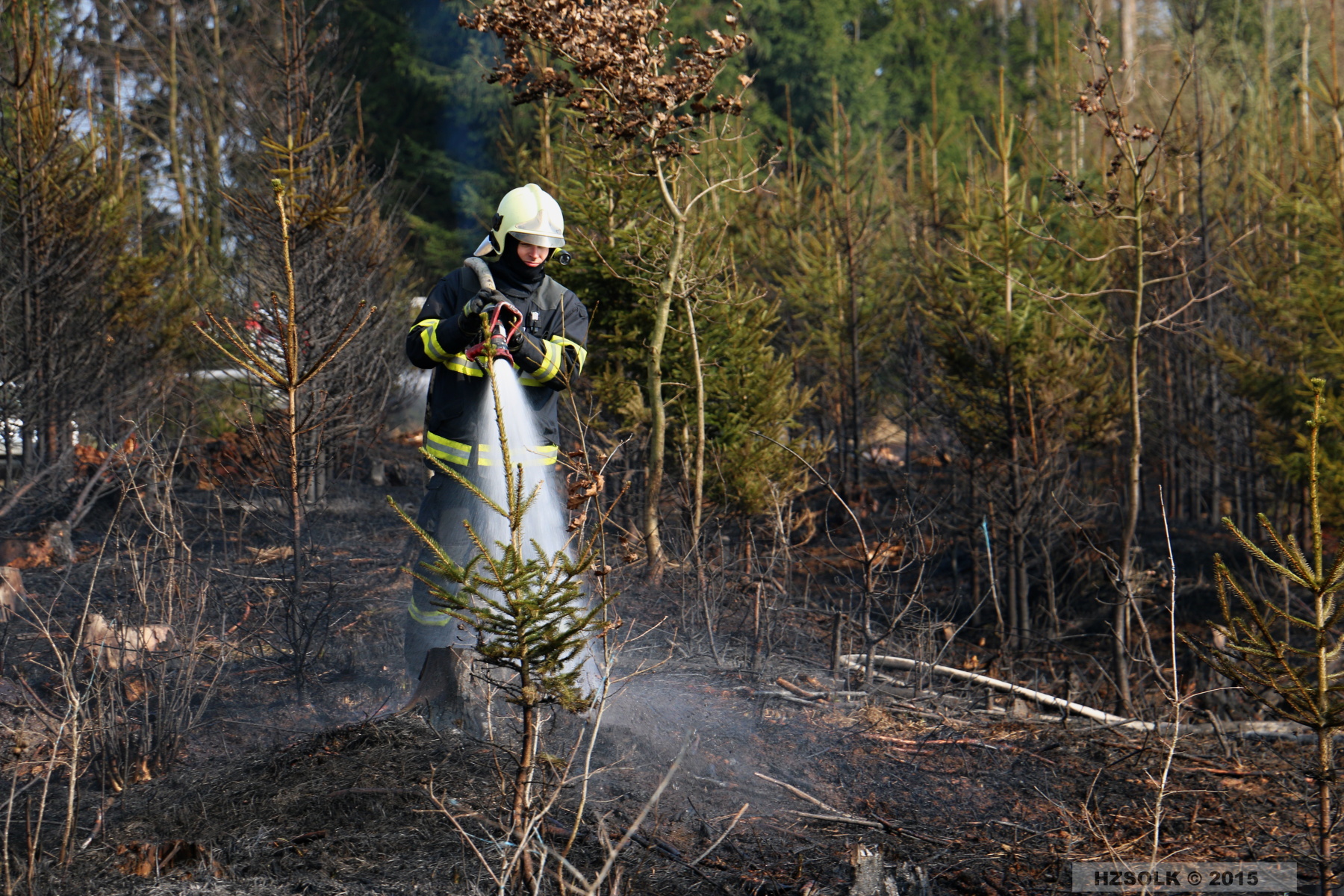 15 P_LP_24-3-2015 Požár lesa Přerov Penčice (40).JPG
