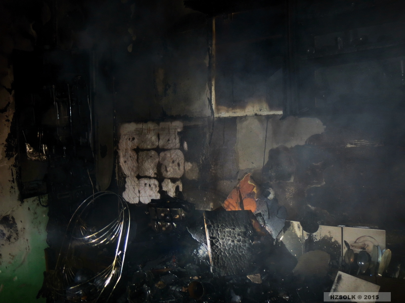 15 P_NB_27-3-2015_požár v rodinném domku Přemyslovice (5).JPG
