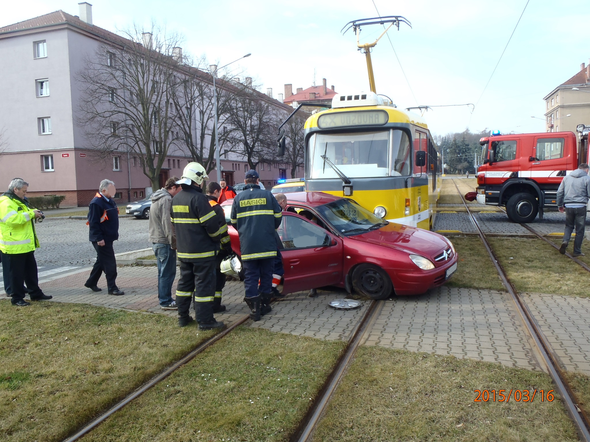 16.3.2015 DN OA x tram Plzeň.JPG