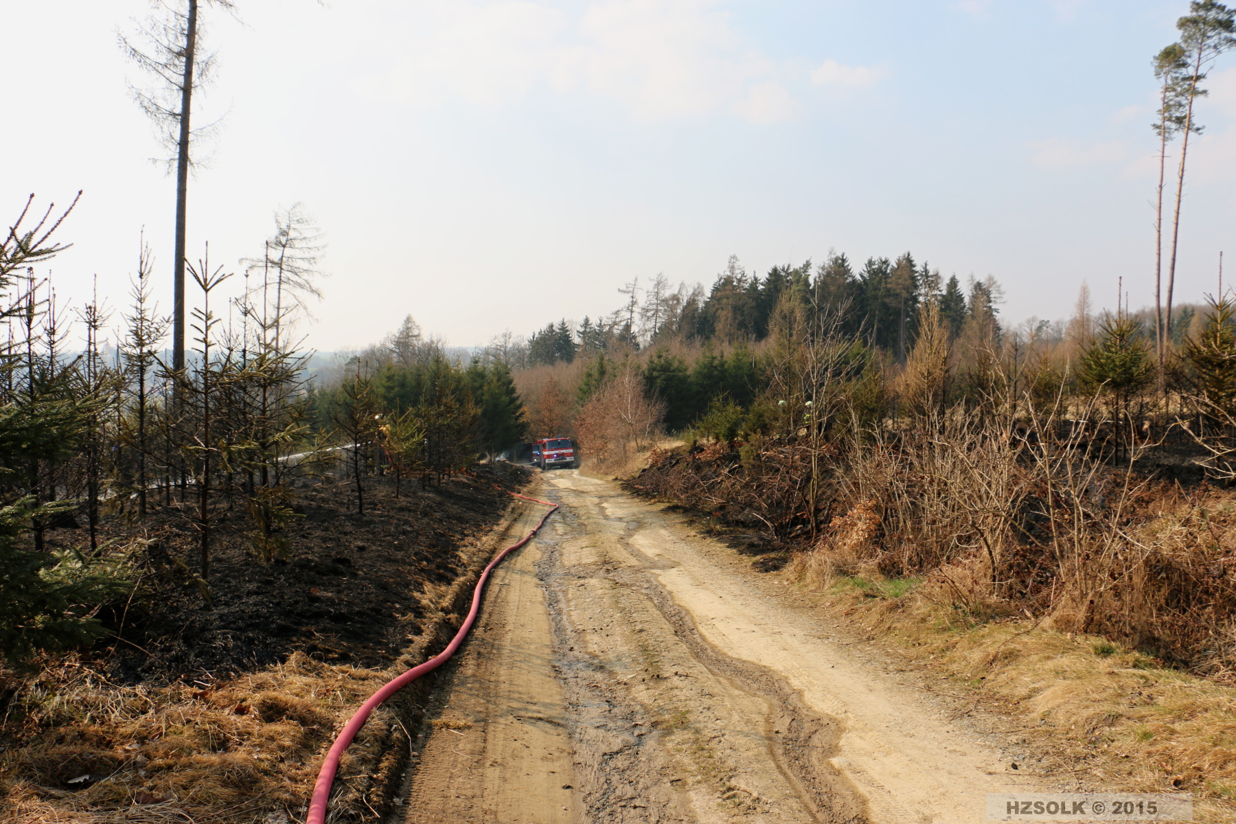 18 P_LP_24-3-2015 Požár lesa Přerov Penčice (25).JPG