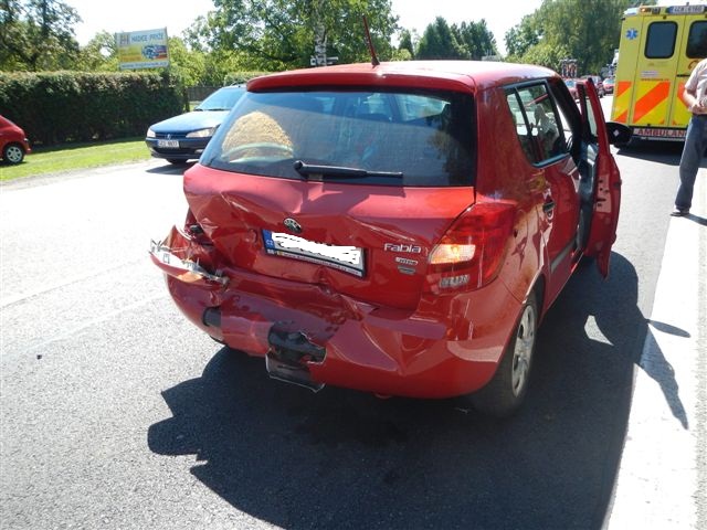 2 Dopravní nehoda 2 OA, Litvínovice - 17. 8. 2013 (2).jpg