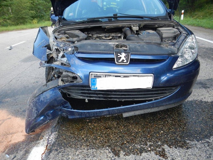 2 Dopravní nehoda 3 OA, Hluboká nad Vltavou - 23. 7. 2014 (4).jpg
