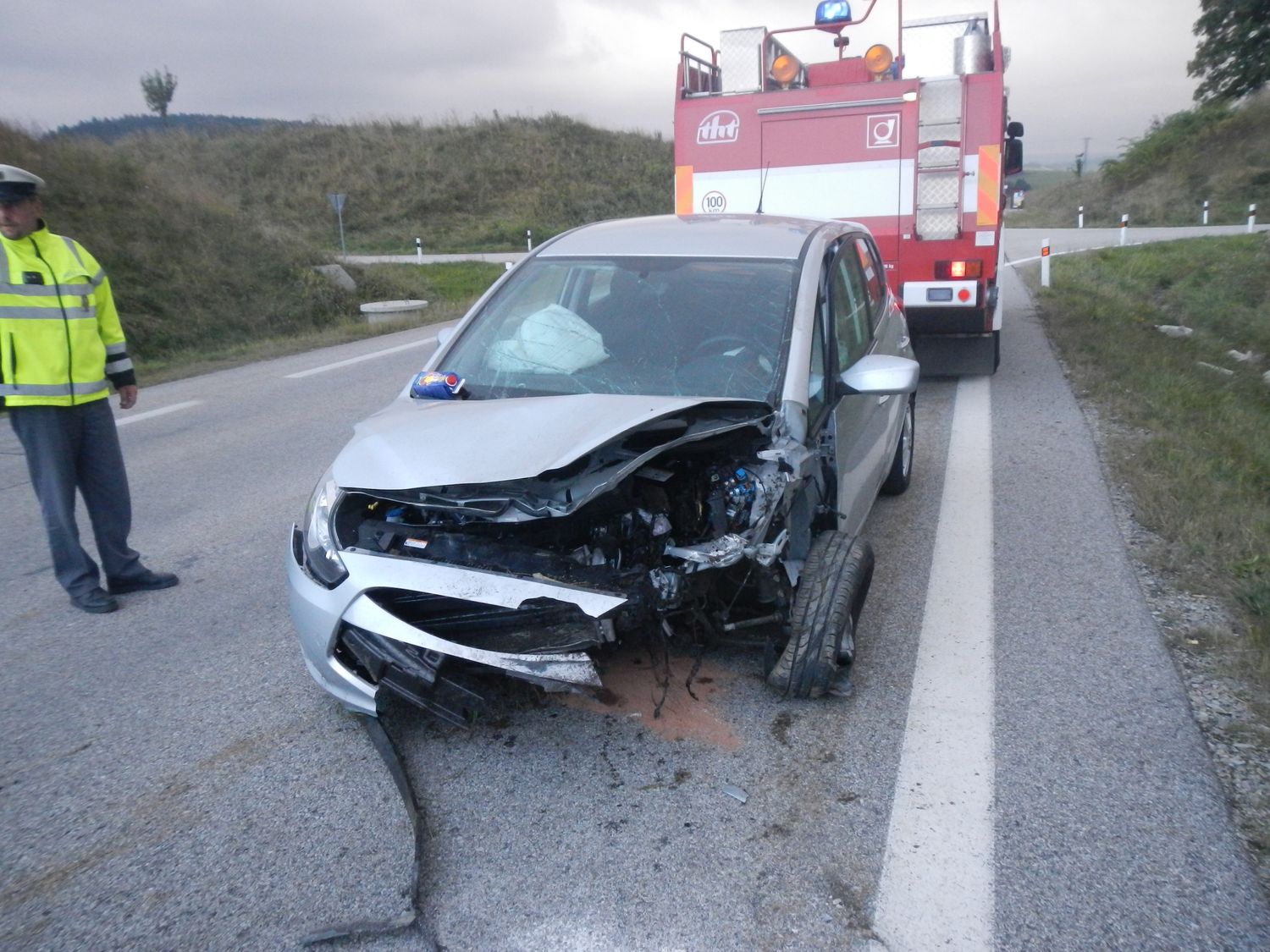 2 Dopravní nehoda OA, Mokré - 14. 9. 2013 (3).jpg