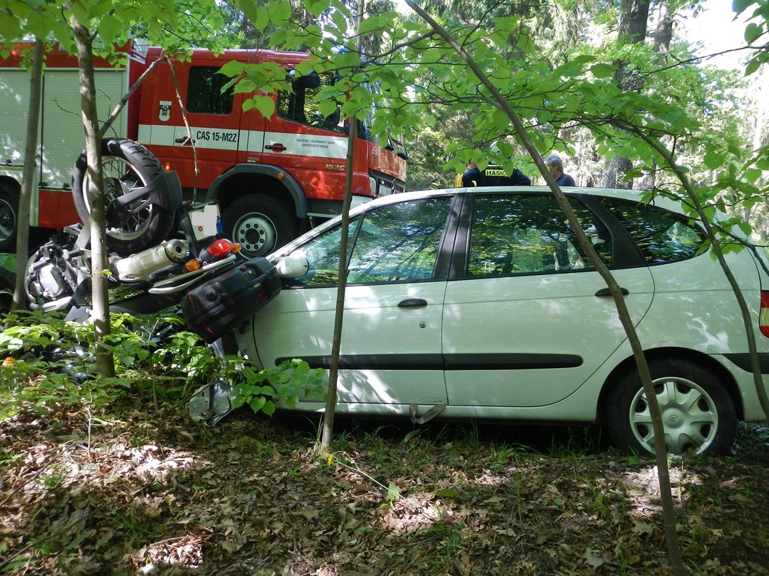 2 Dopravní nehoda OA a motorka, Třeboň - 18. 5. 2015 (2).JPG