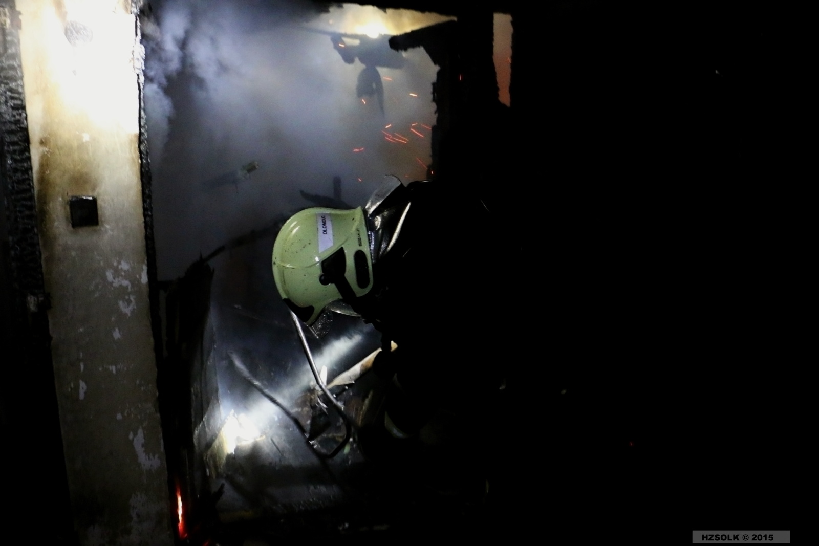 2 P_NB_2-5-2015 Požár hospodářské budovy u RD Nemilany (24).JPG