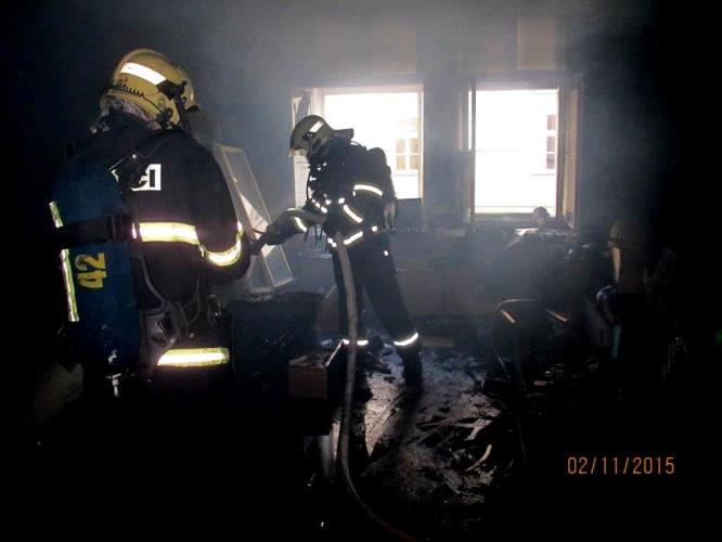 2.11.2015 požár bytu Plzeň.jpg
