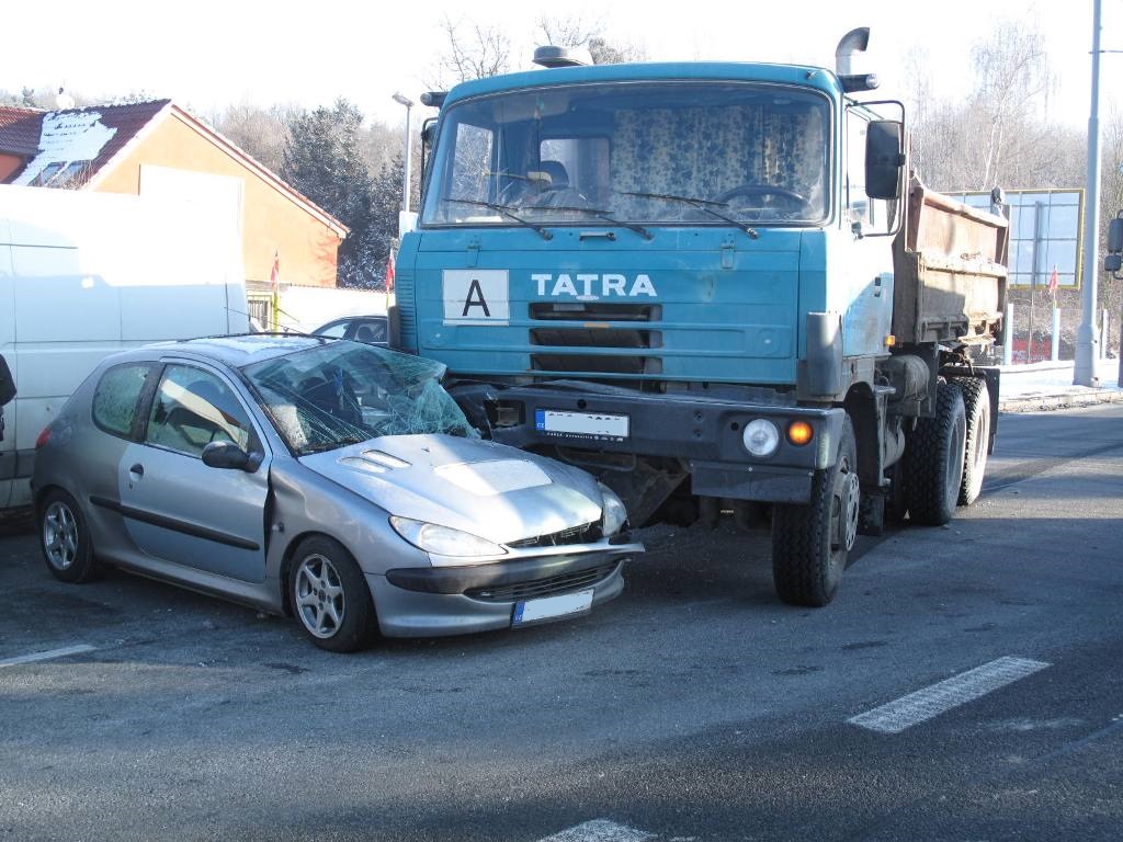 20.1.2017 (PM 9.44) DN Plzeň, Rokycanská x Jiřinova.JPG