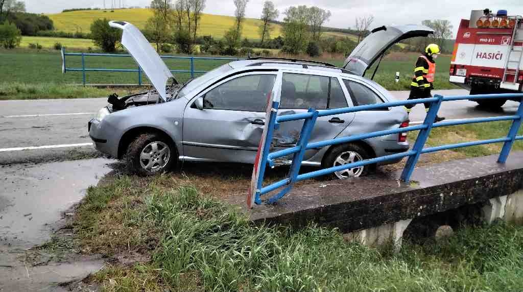 2021-05-13-Dopravní nehody v JMK/Dopravní nehoda Hodonínsko_1.jpg