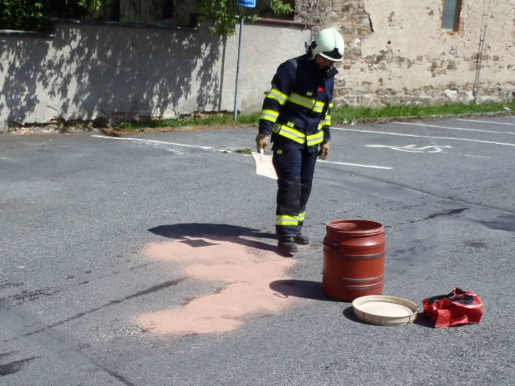 26.5.2016 UNL Domažlice (DO 15.09).JPG