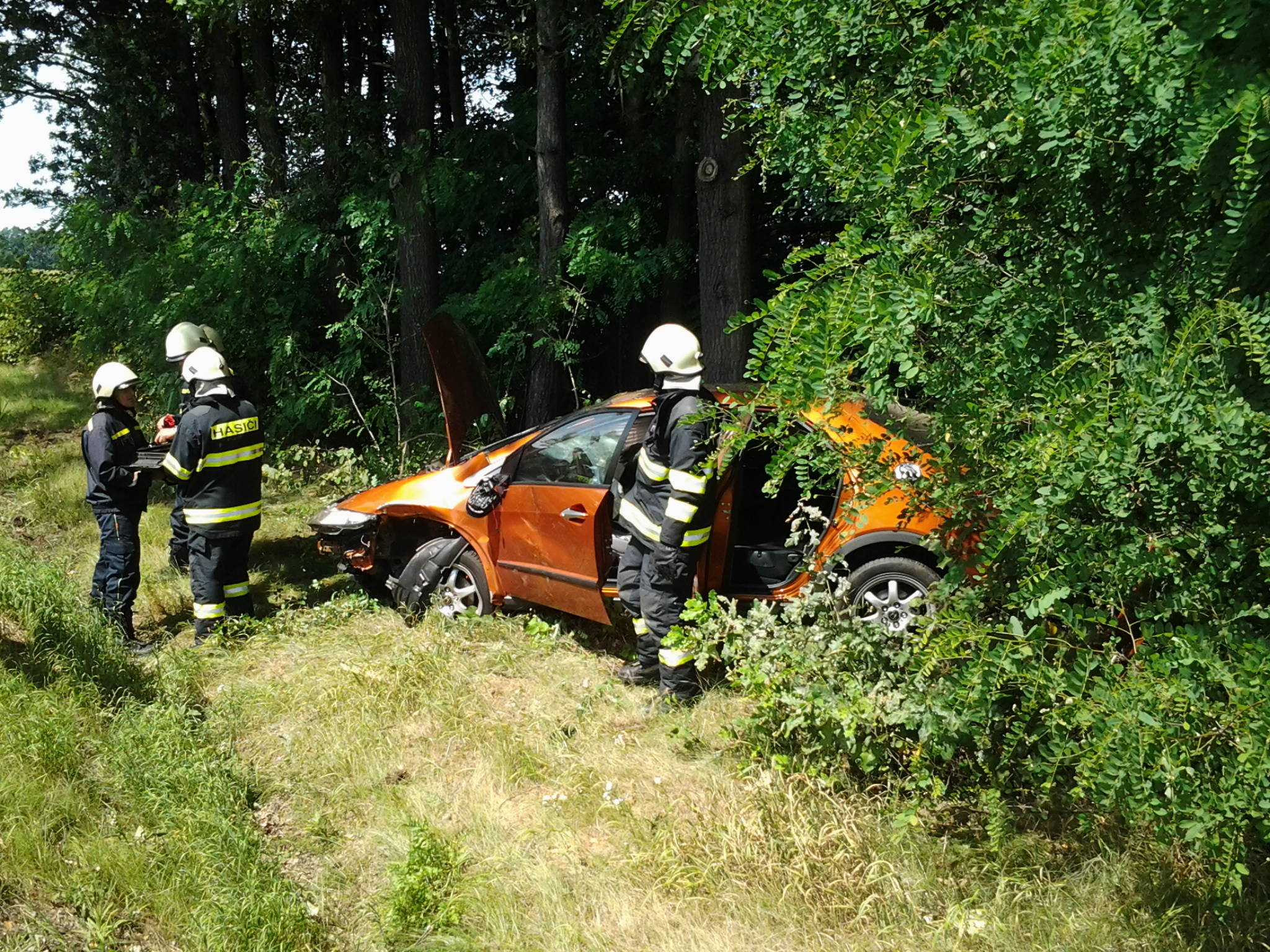 3 Dopravní nehoda 2 OA, Čejkovice - 7. 8. 2013 (4).jpg