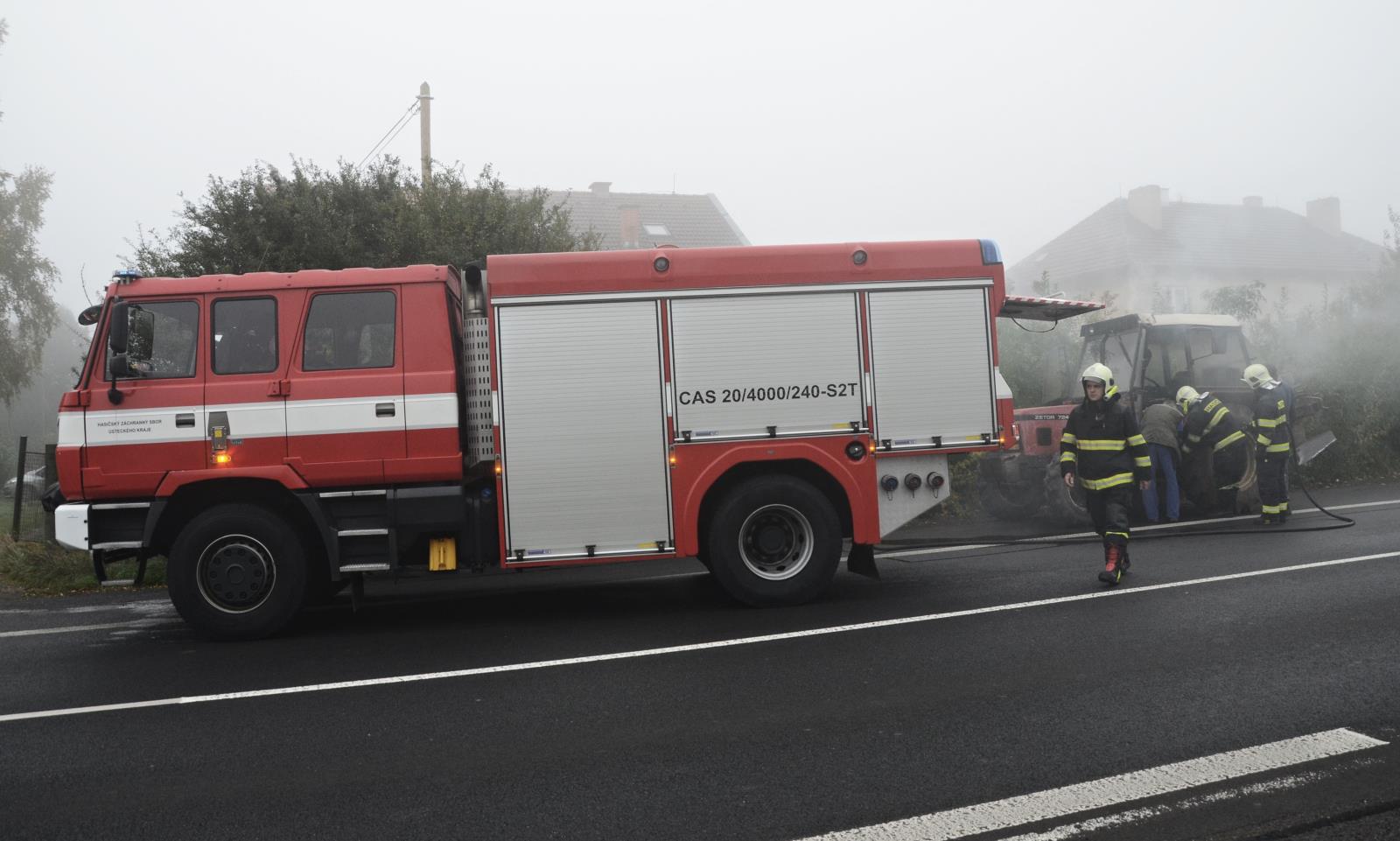 3 Požár traktoru Litoměřice (3).jpg