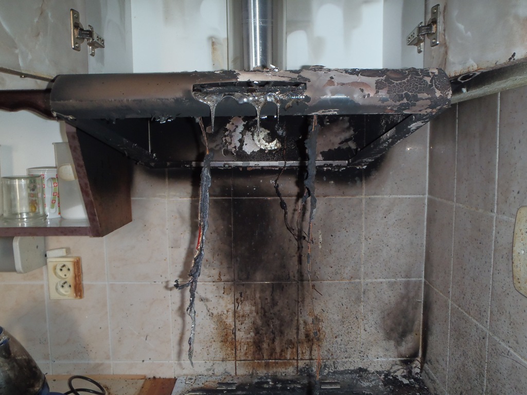 31.10.2015 požár v kuchyni, Dobřany.JPG