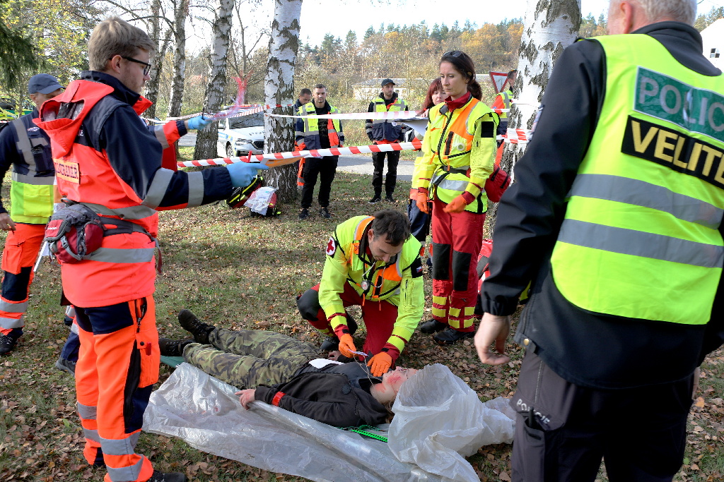 3_11_2022 Taktické cvičení IZS - Hromadná dopravní nehoda (51).JPG