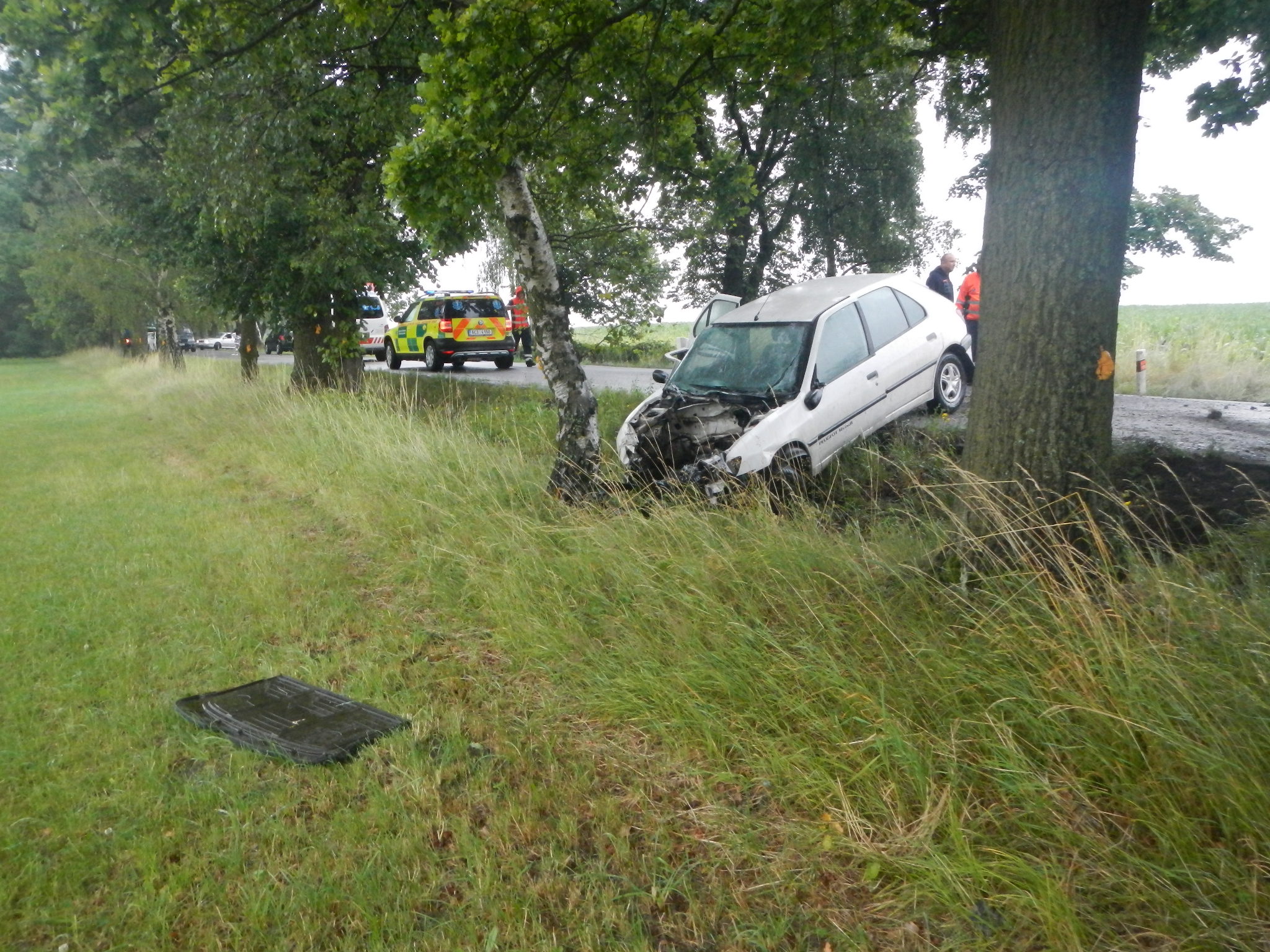 4 Dopravní nehoda OA, Srubec - 11. 7.  2014 (1).jpg