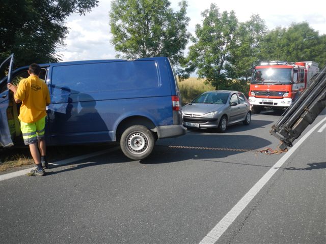 4 Dopravní nehoda dodávky, Křenovice - 7. 7. 2014 (4).jpg