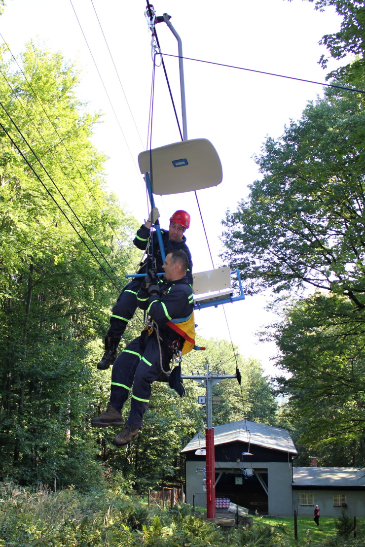 5 20120918-výcvik lezci lanovka Kleť_54.JPG