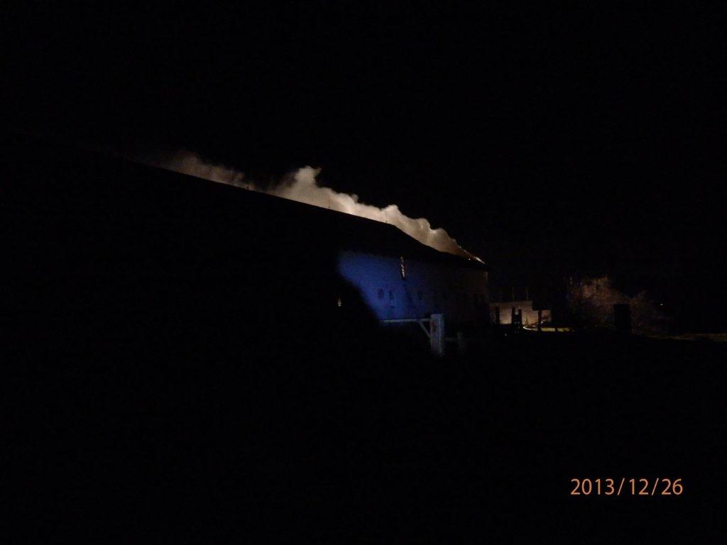 5 Požár stodoly, Kardašova Řečice - 26. 12. 2013 (5).jpg