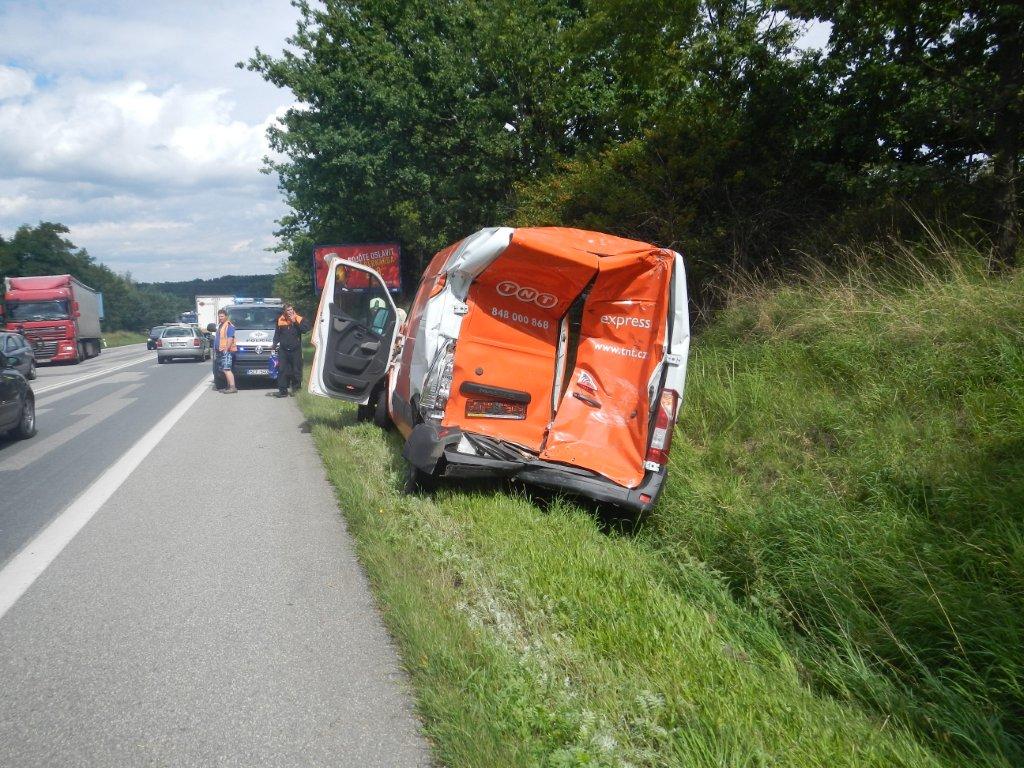 6 Dopravní nehoda, Kamenný Újezd - 25. 8. 2014 (2).jpg