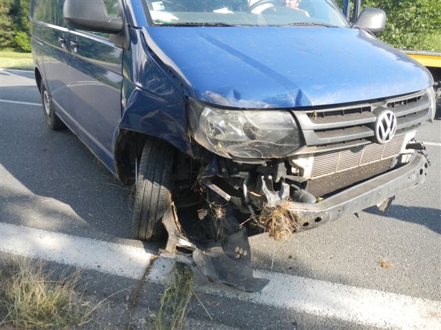 6 Dopravní nehoda dodávky, Křenovice - 7. 7. 2014 (6).jpg