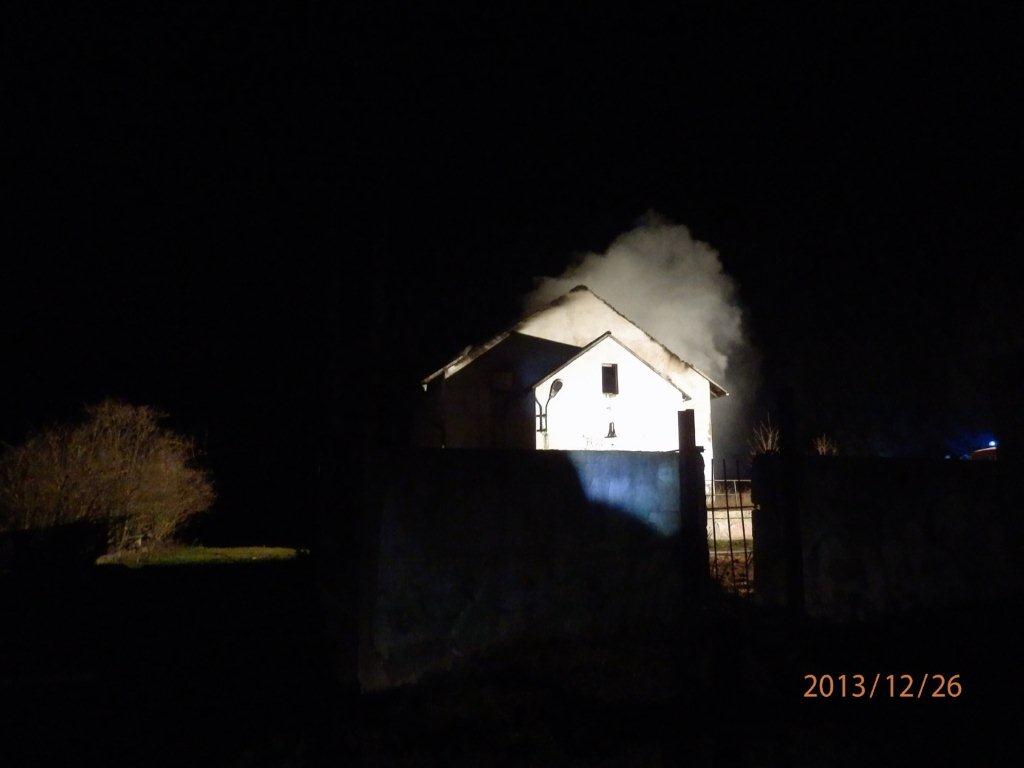 6 Požár stodoly, Kardašova Řečice - 26. 12. 2013 (6).jpg