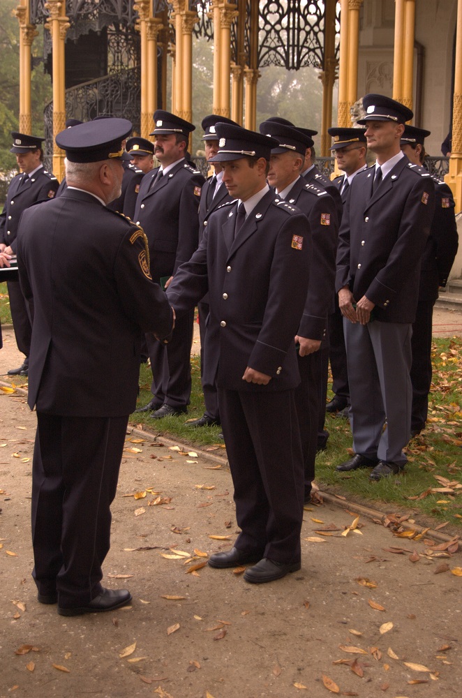 6 Slavnostní slib a předání medailí, Hluboká nad Vltavou - 15. 10. 2014 (6).jpg