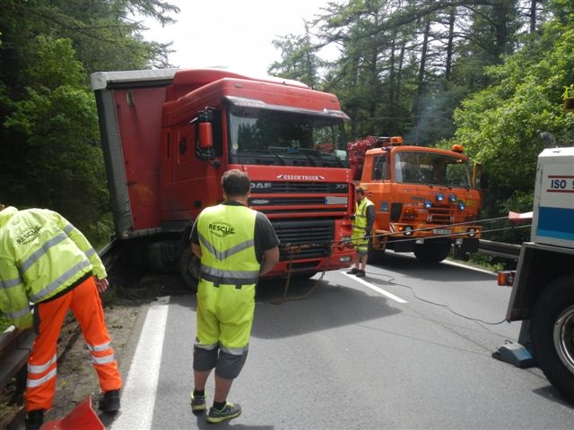 7 Dopravní nehoda NA, Opařany - 5. 6. 2014 (8).jpg