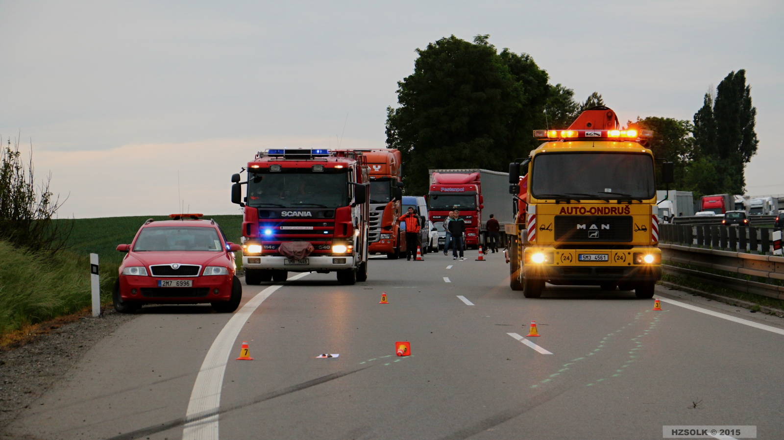 8 21-5-2015 DN nehoda dvou osobních vozidel (8).JPG