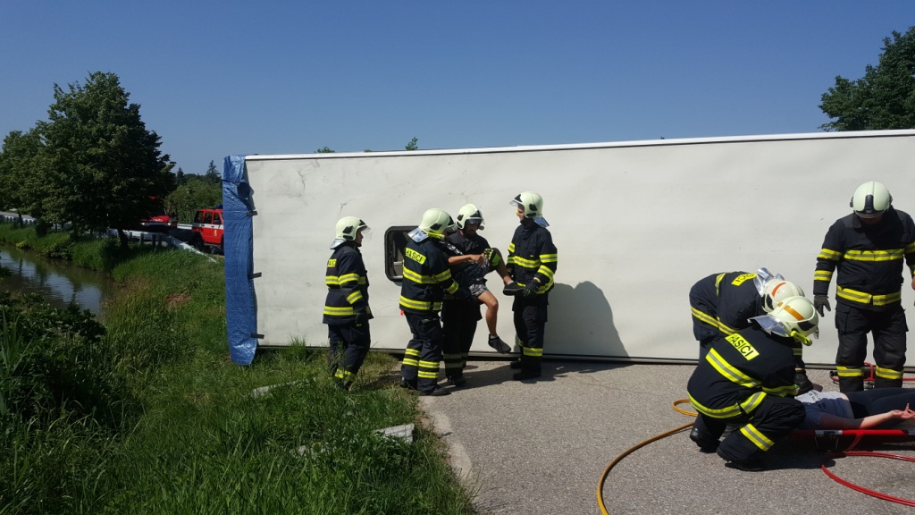 Cvičení Autobus 2019, Vodňany - 18. 6. 2019 (6).jpg