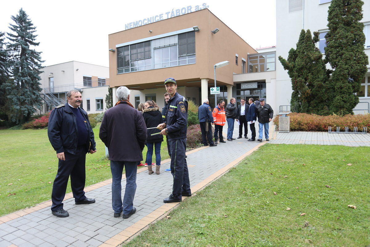 Cvičení Nemocnice Tábor - 11. 10. 2016 (21).JPG