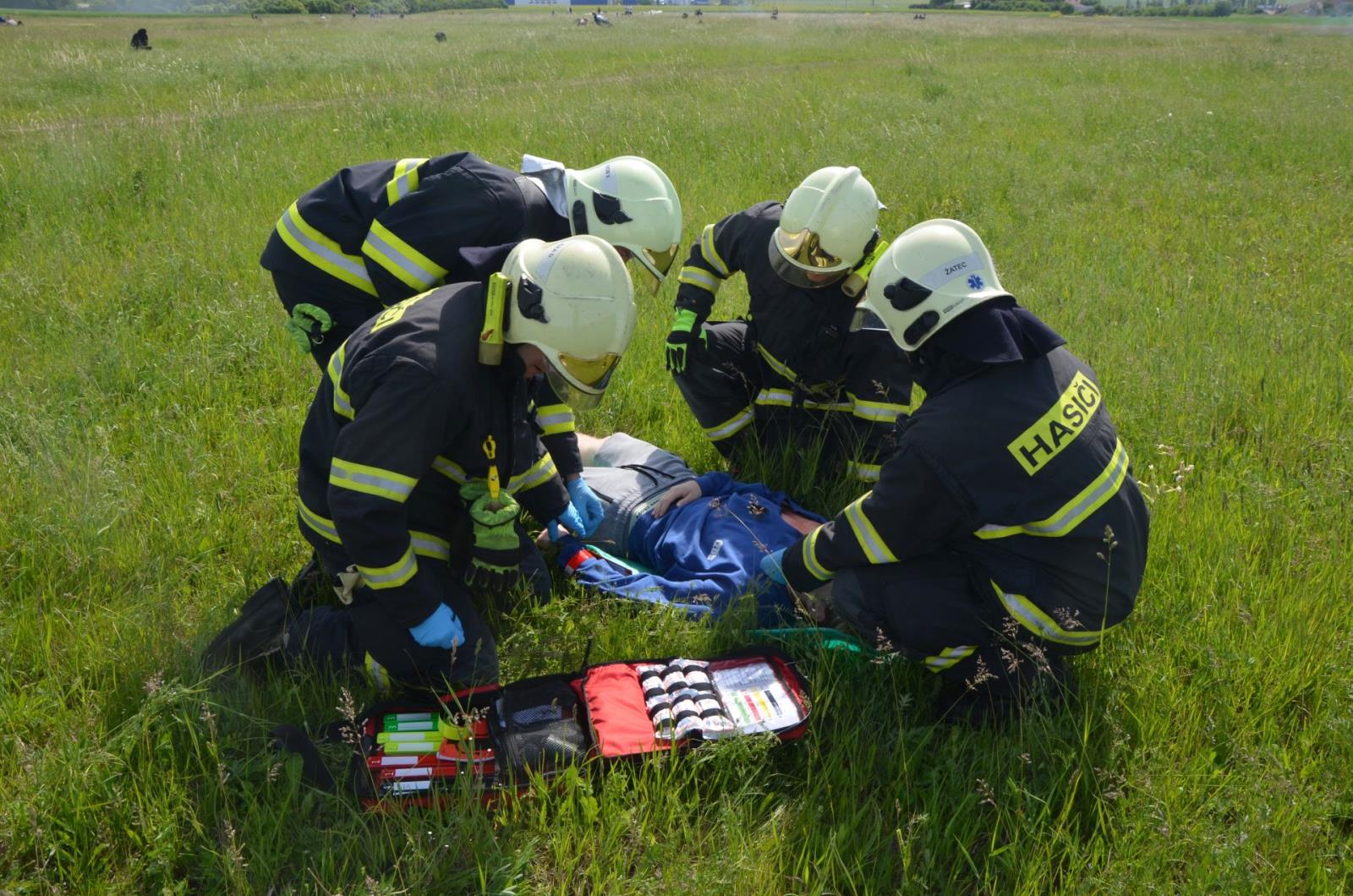 Cvičení havárie letadka Žatec (1).JPG