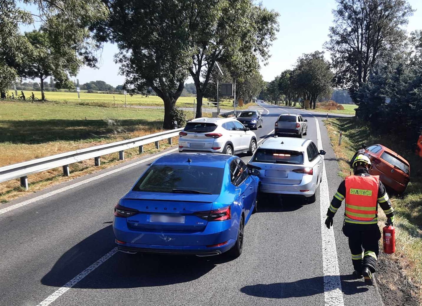 DN 3 OA v katastru obce Bezděz na Českolipsku v neděli 8. září, událost se obešla bez zranění