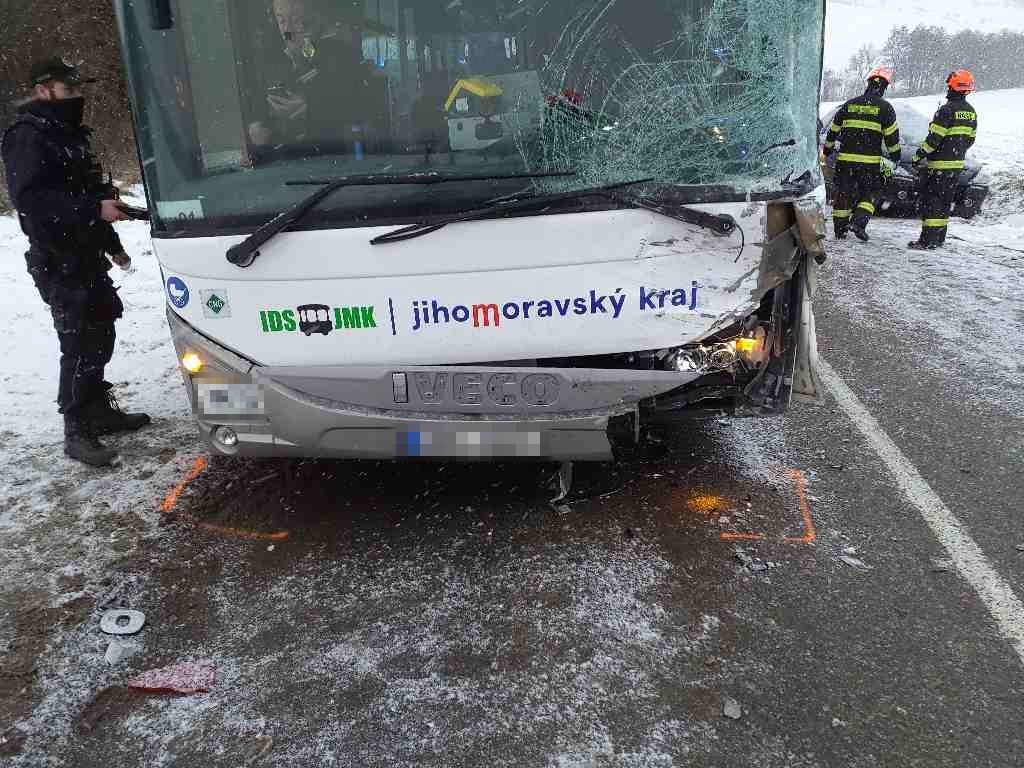 DN_BUS_OA_2.jpg