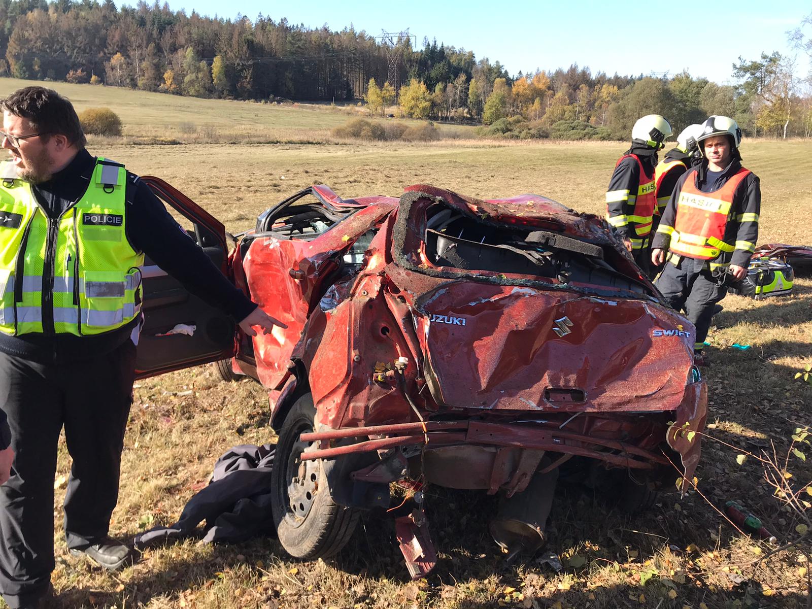 Dopravní nehoda 3 OA, Mosty - 26. 10. 2019 (6).jpg
