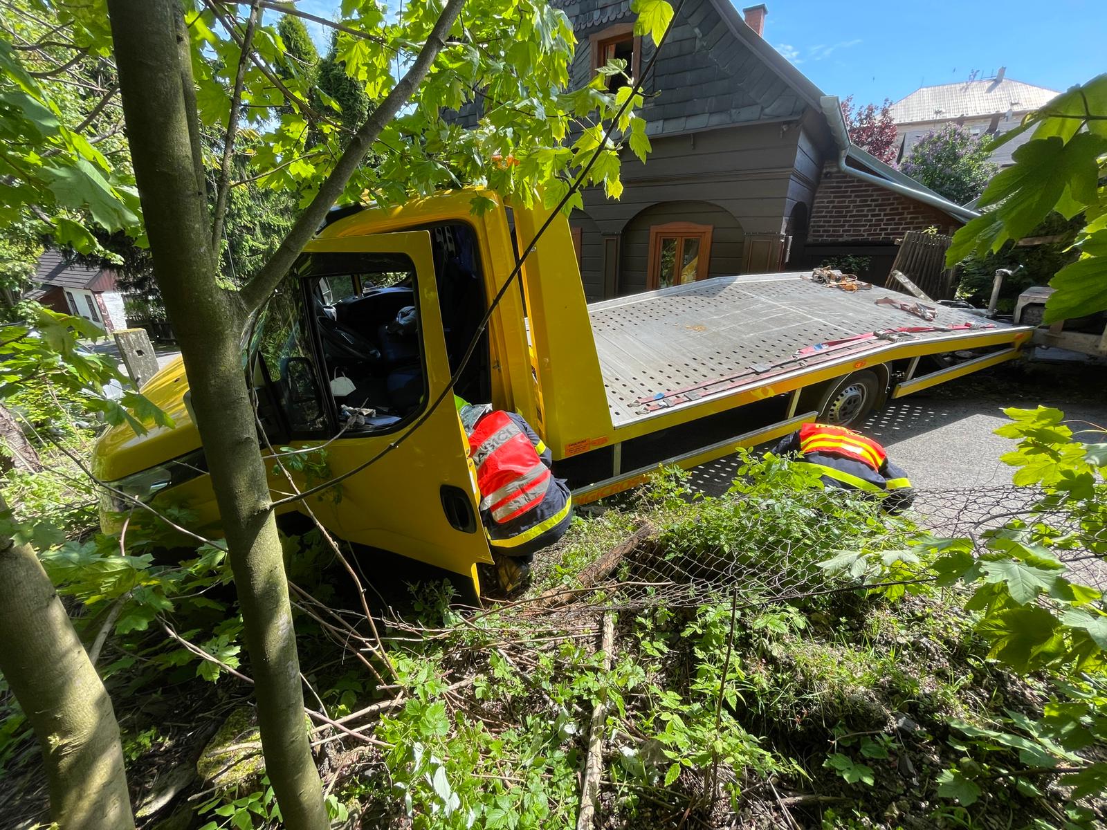 Dopravní nehoda Jiřetín pod Jedlovou (3).jpg