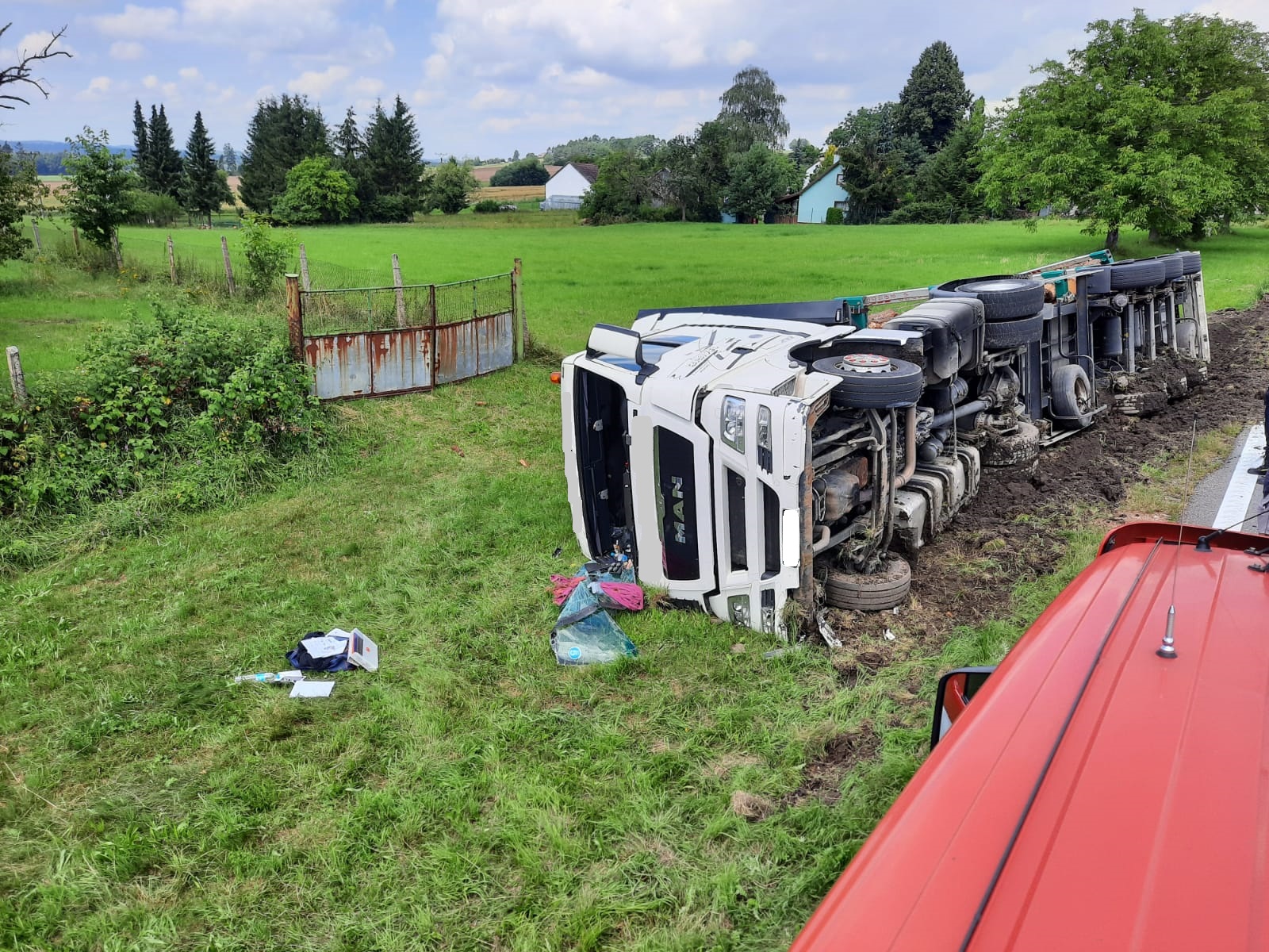 Dopravní nehoda NA, Ratibořské Hory - 20. 7. 2020 (3).jpg