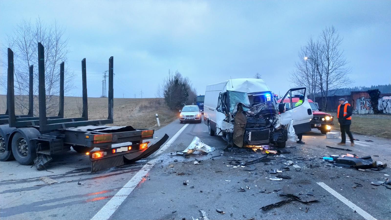 Dopravní nehoda NA a dodávky, Nový Dvůr - 23. 1. 2019 (3).jpg
